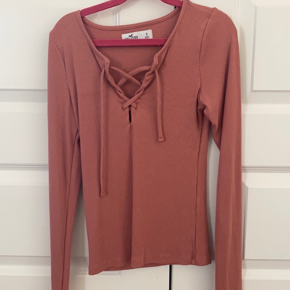 Long sleeve pink tee